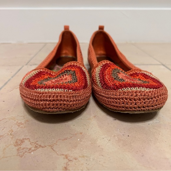 The Sak Women's Orange Crochet Flats women’s size 7.5 textile espadrille - Picture 4 of 11
